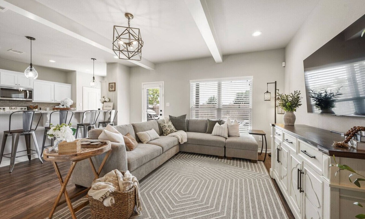 Wellborn House | Thoughtfully designed and stylish home just minutes from Texas A&M