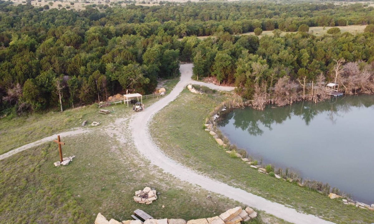 Graham RV Rental | Top of the Dam Group Campground at Lake Godstone