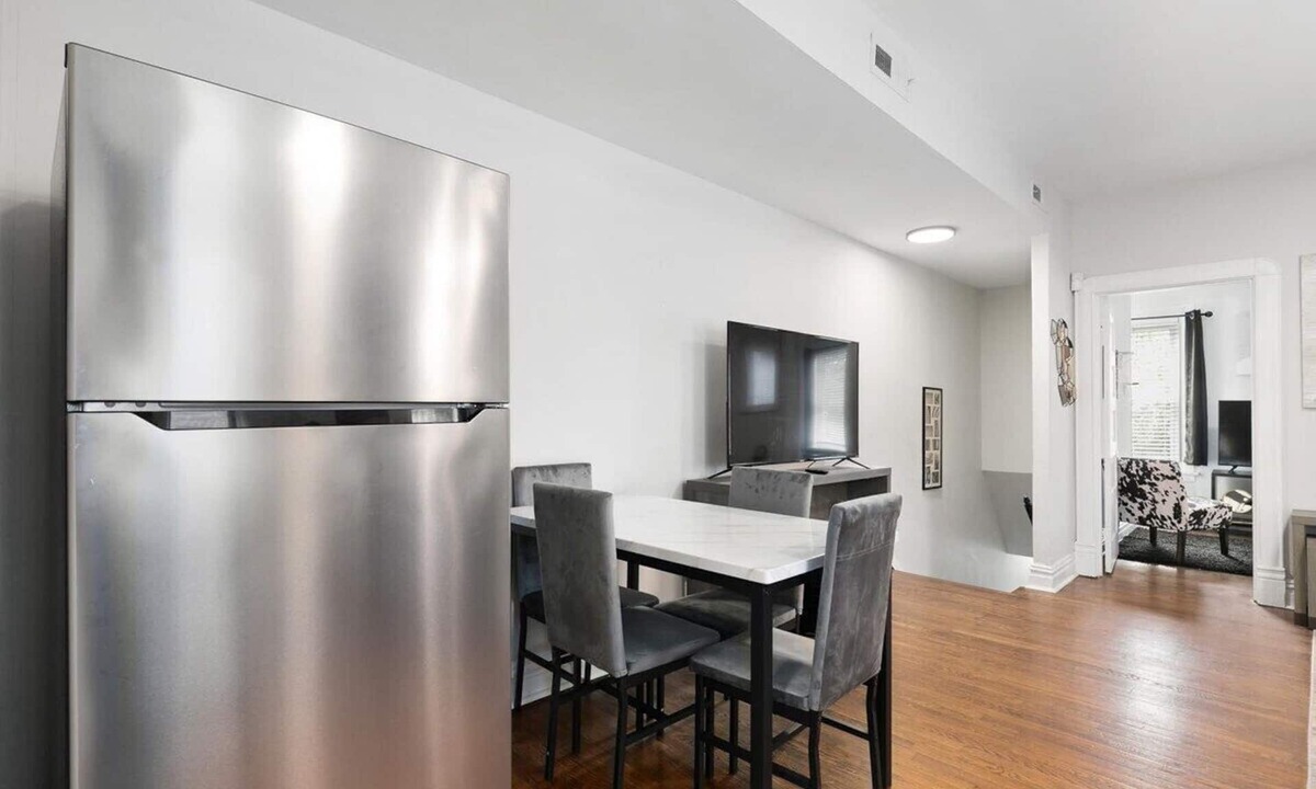 Tower Grove East Apartment | Tower Grove Twins 2bd