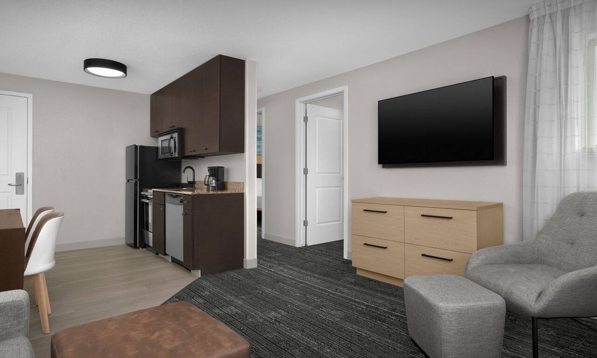 Johnston Hotel | TownePlace Suites by Marriott - Des Moines Urbandale