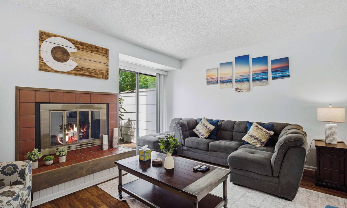 Fort Collins House | Townie at the Foothills | Hop, Skip & Hike