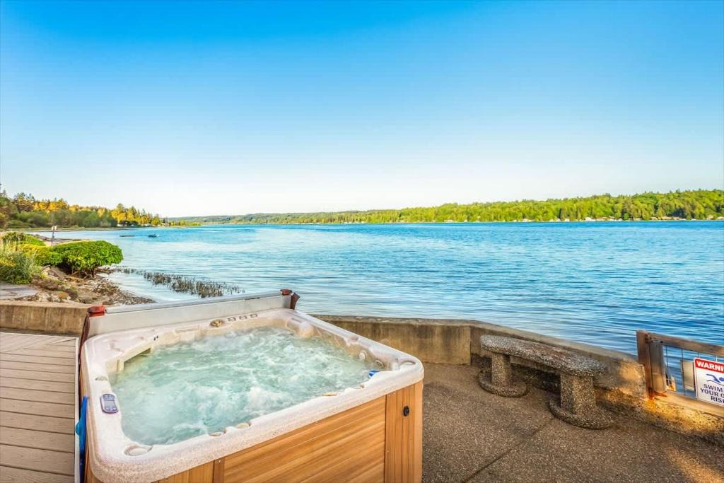 Belfair House | Tranquil Waterfront Home Private Hot Tub