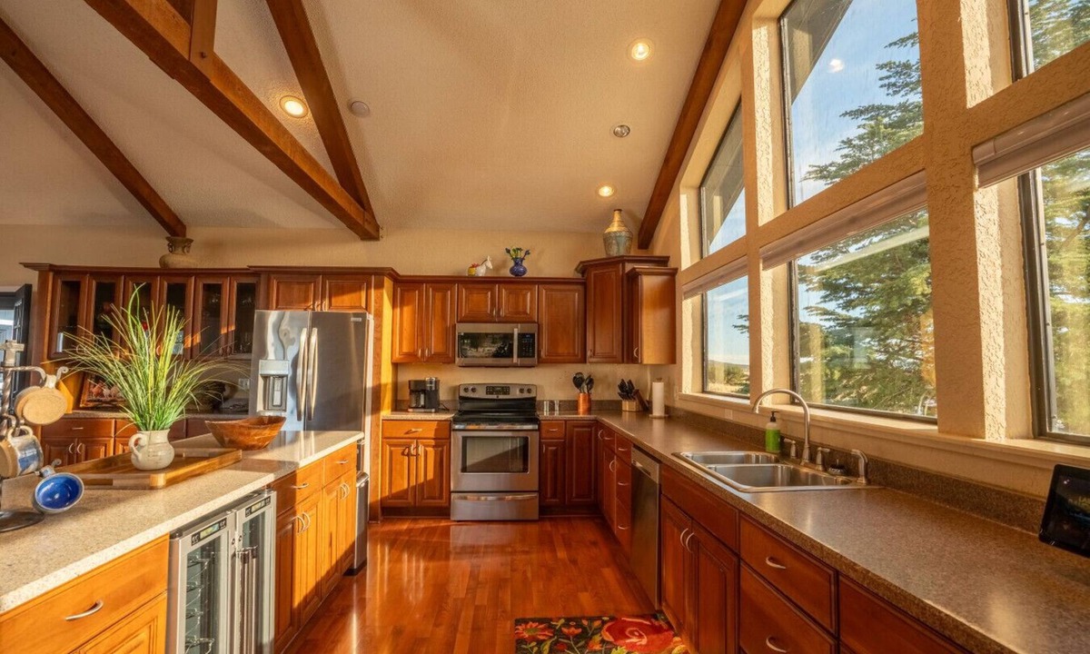 Alpine House | Triangle Ranch - Private West Texas Retreat