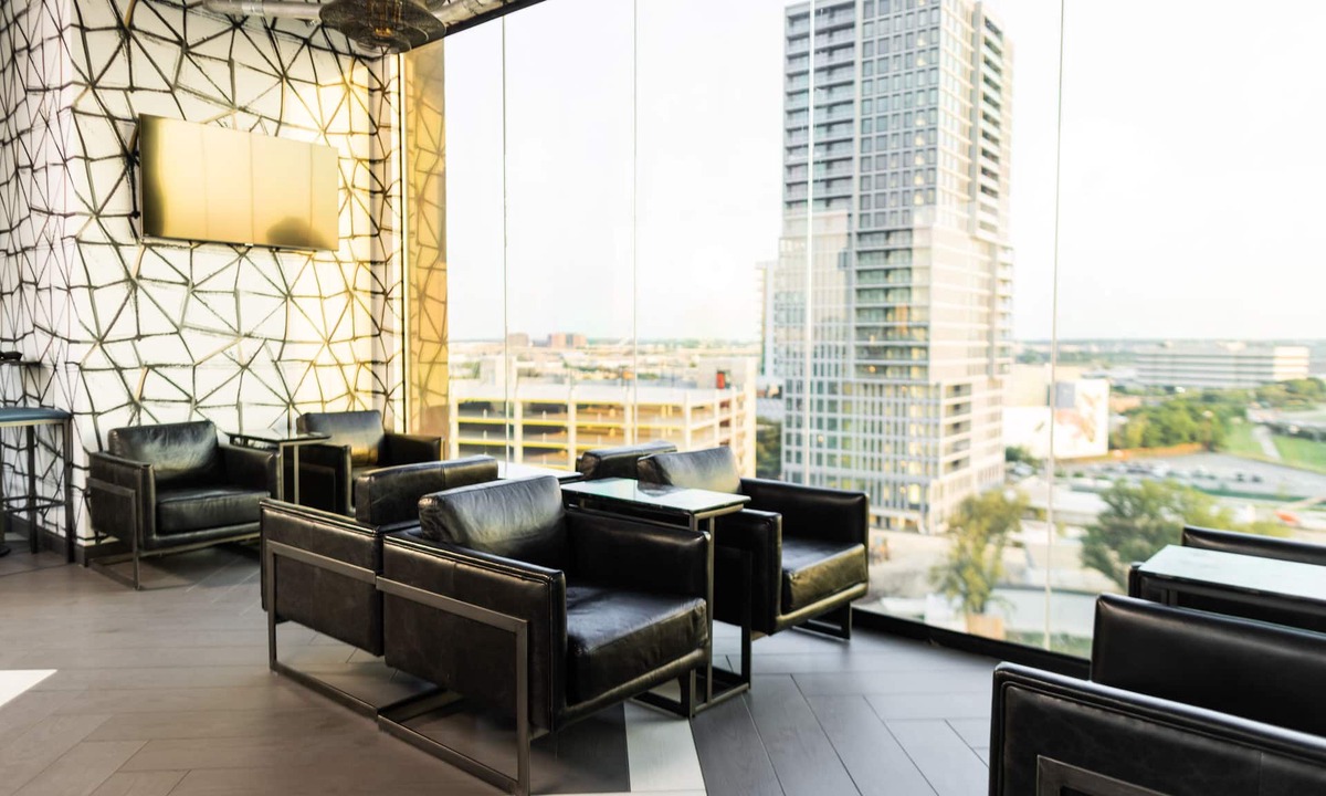 Dallas Design District Hotel | Tru by Hilton Dallas Downtown Market Center