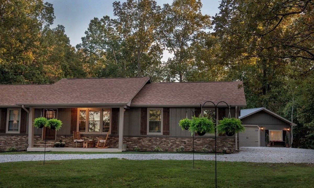 Russellville House | Turkey Path Ranch - The Homestead - Seek Adventure, Find Serenity with 325 acres