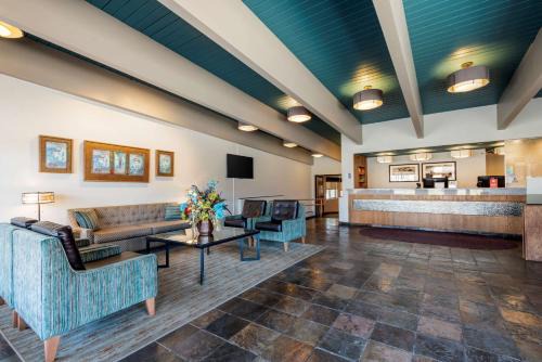 Cortez Hotel | Turquoise Inn and Suites Cortez near Mesa Verde