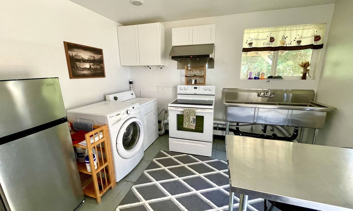 Manchester Cottage | Twin Creeks Cottage - Private and peaceful guest house near beach