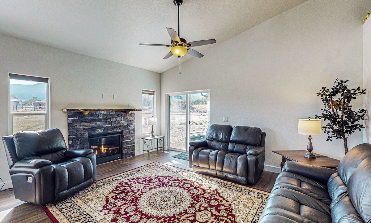 Rye House | 'Under the Rye Sky' New-Build Home Near Trails!