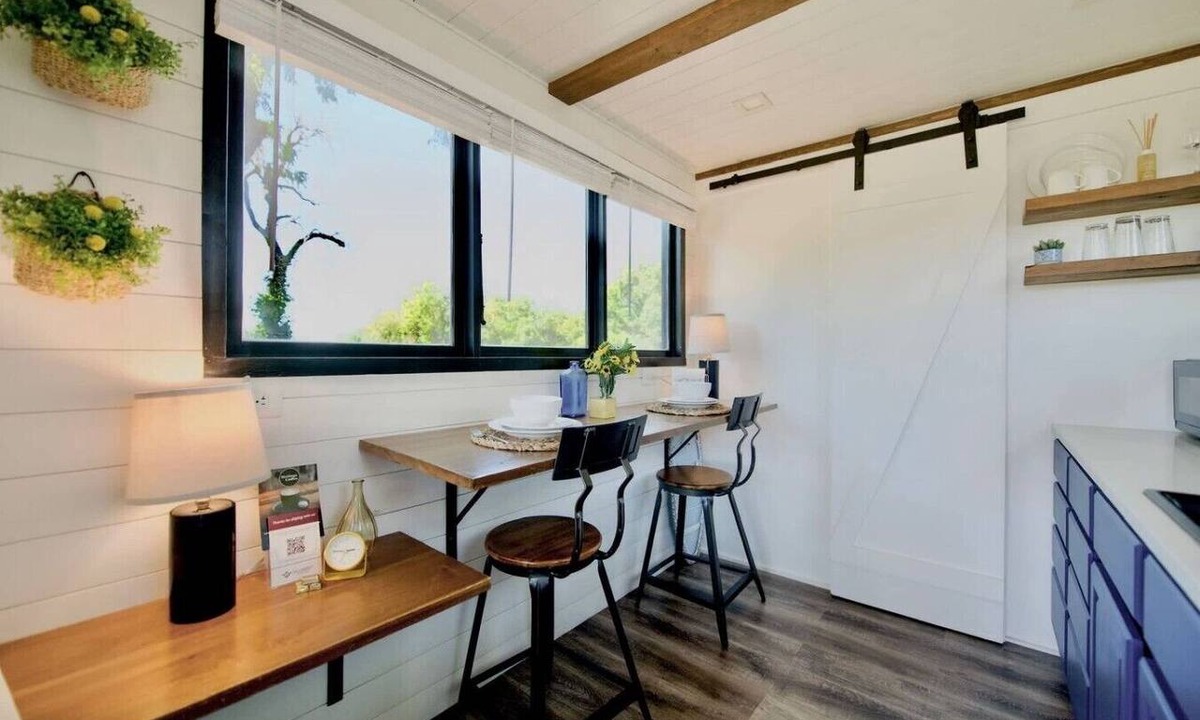 Waco Apartment | Unique Container Home in Waco