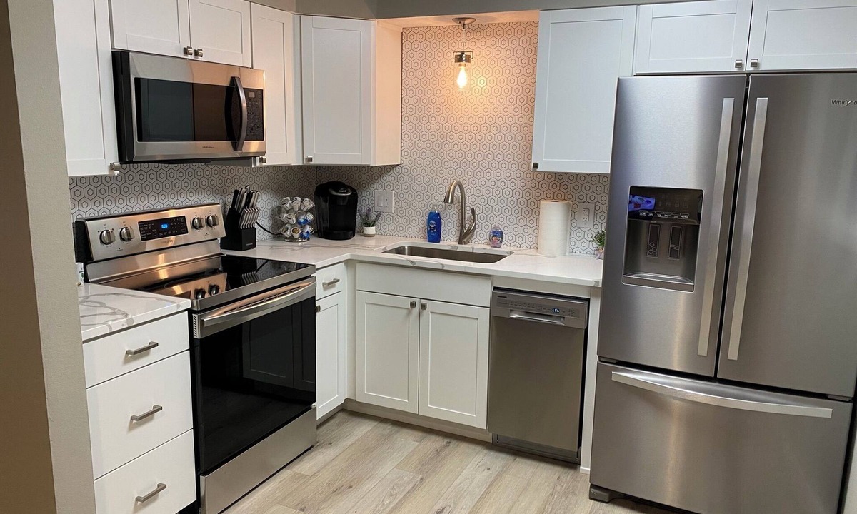 Spokane Valley Apartment | ✨Updated Upstairs Space 5 min to Browns Park🛹🏐🏀 💦