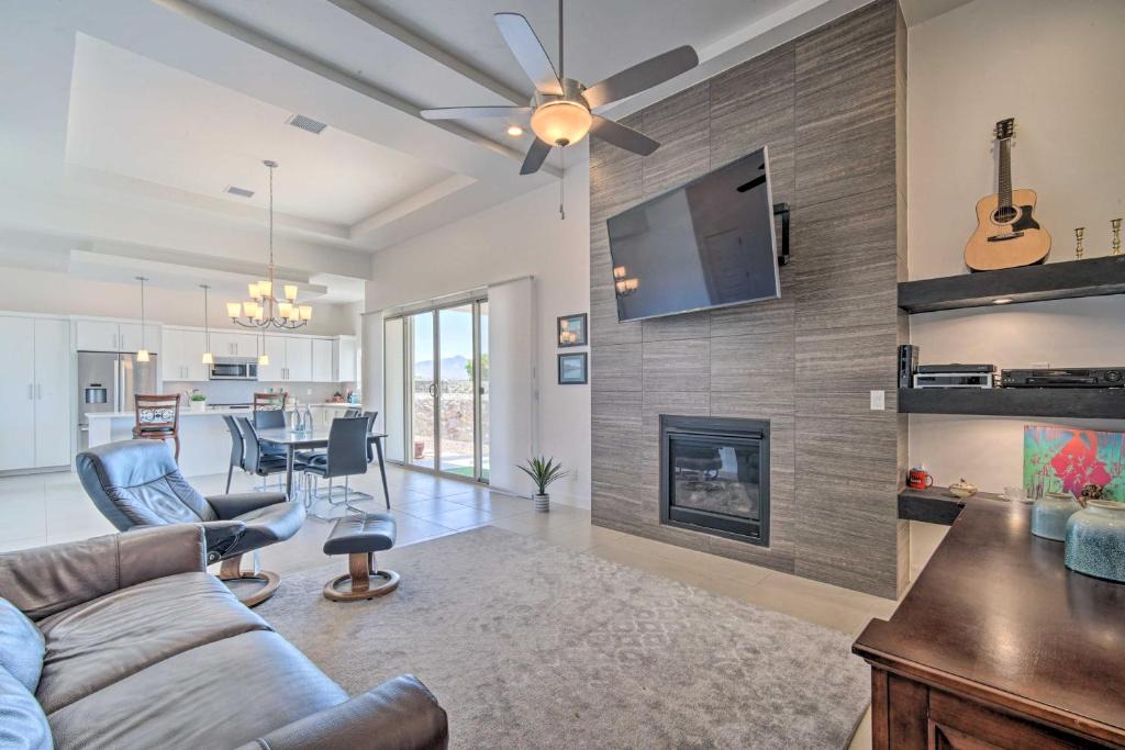 El Paso House | Upper Valley El Paso Home w/Hiking Access On-Site