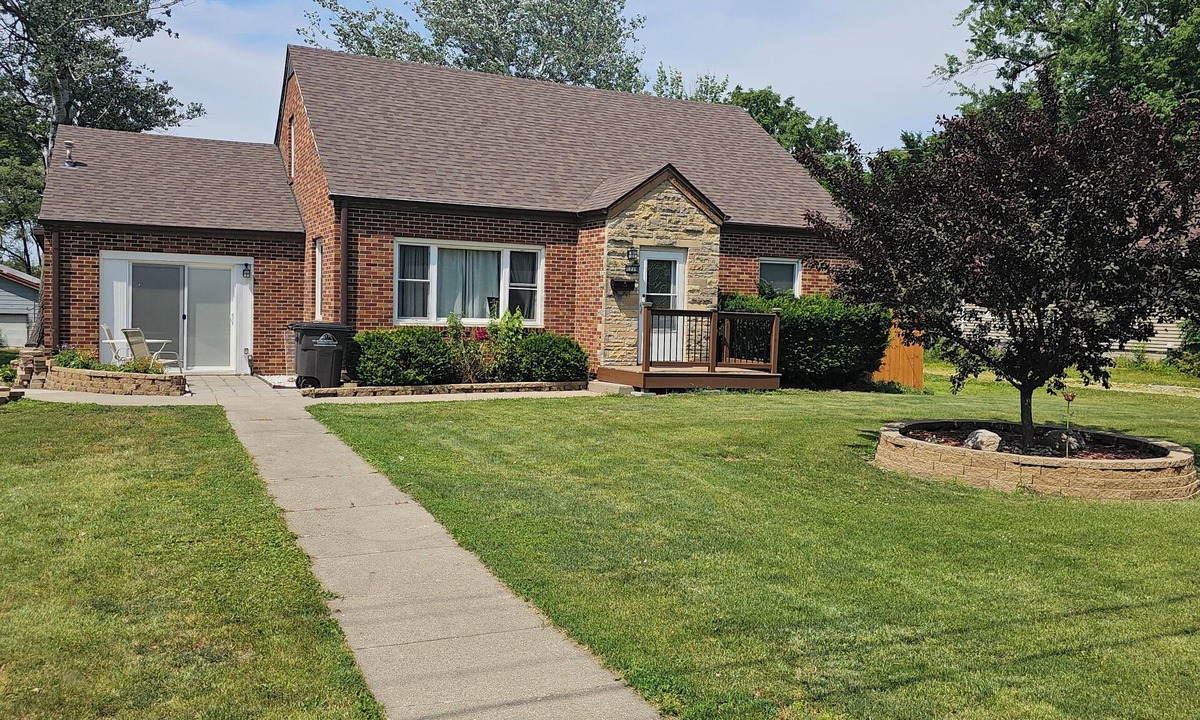 Greater South Side House | Urban Farmer House