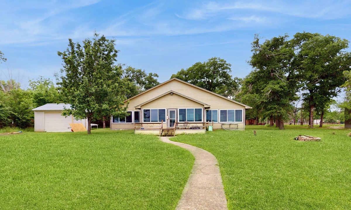 Cotton Gin House | Waterfront Home on Lake Limestone w/Dock