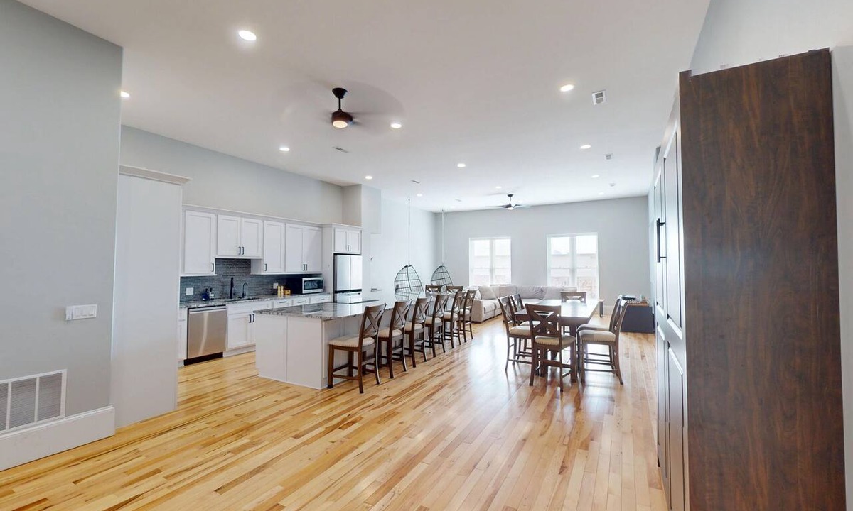 Hays House | Welcome to 7th Heaven!