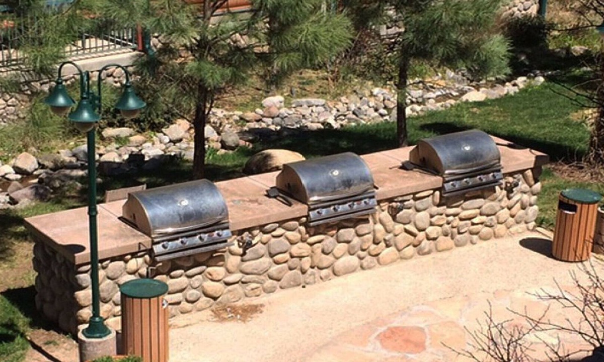 Ruidoso Condo | Whispering Pines a Luxury 1 Bedroom Condo Sleeps 4 with Great Garden Views
