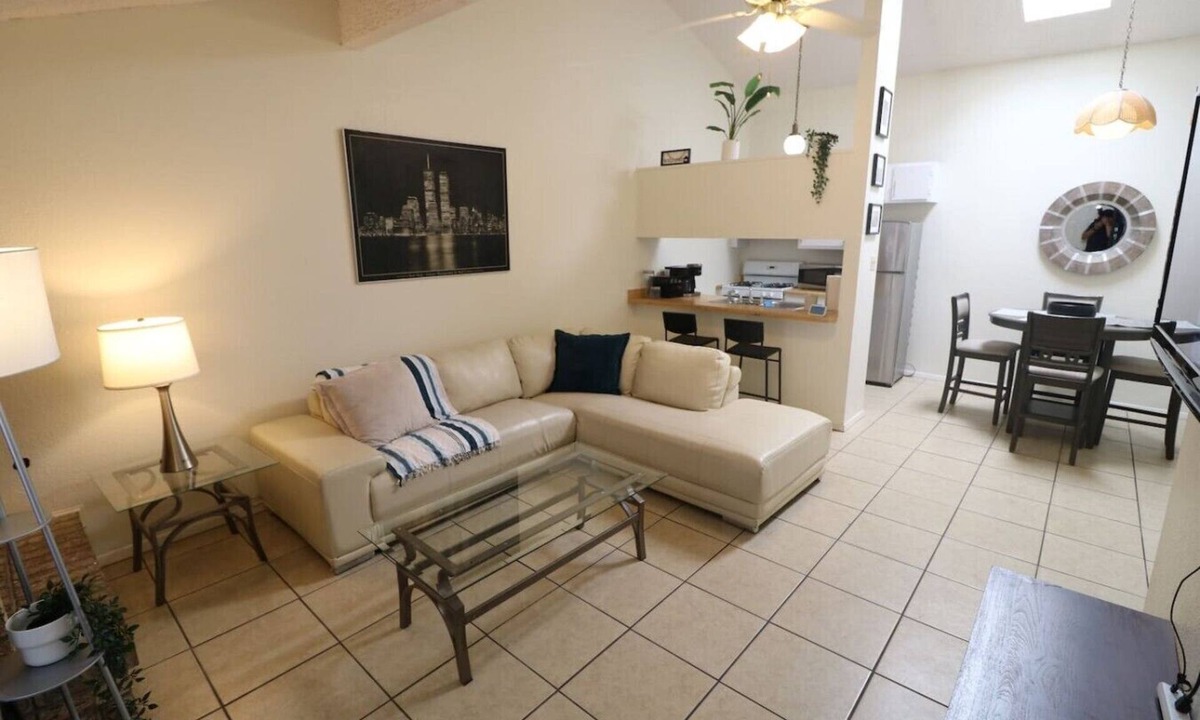 El Paso Apartment | White Cliffs Retreat | Westside El Paso