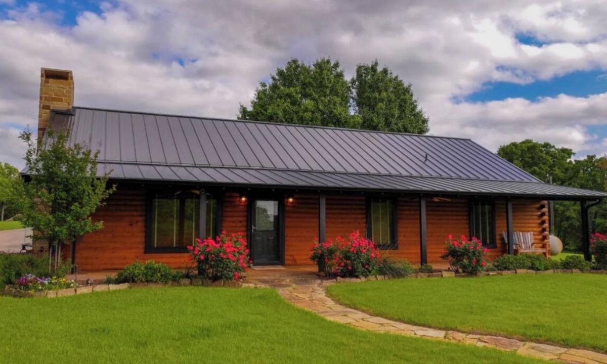 Myra Cabin | Windwalker elite cabins and events experience tranquility in this 3BDR 2BTH