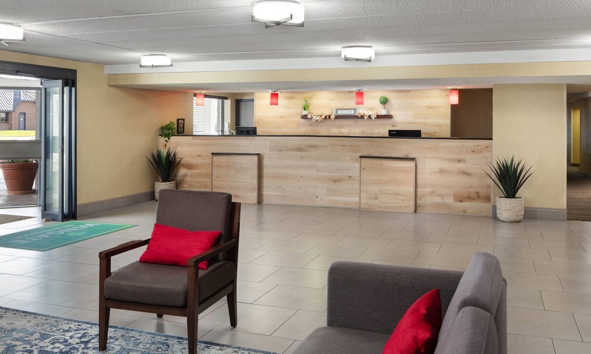 Highlands Hotel | Wingate by Wyndham Lincoln Airport East I-80