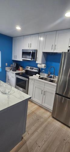 SeaTac House | Work & Lake Guest house at Airport