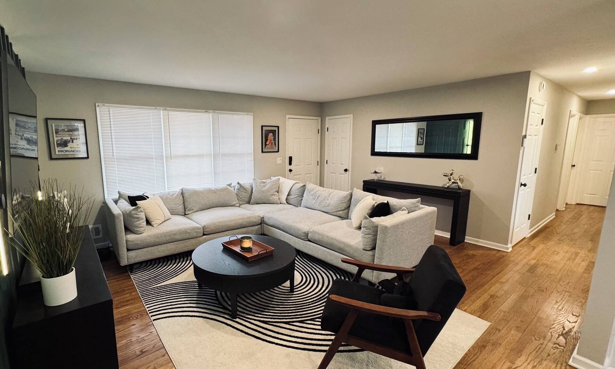 Kansas City House | World Cup 2026 Kansas City Modern Ranch Retreat