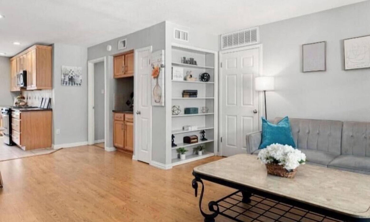 Houston Condo | World Cup Ready 2BR Near NRG Stadium Skip the Parking