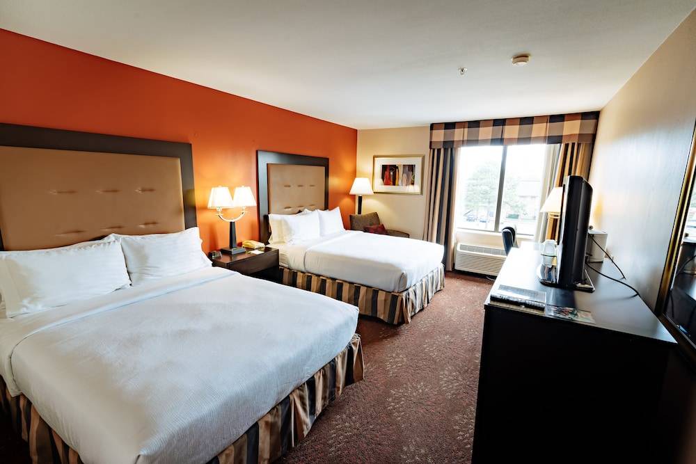 Barker Hotel | Wyndham Garden Houston Willowbrook