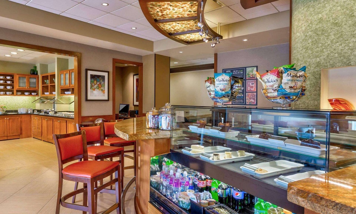 Waldron Hotel | Wyndham Garden Kansas City Airport