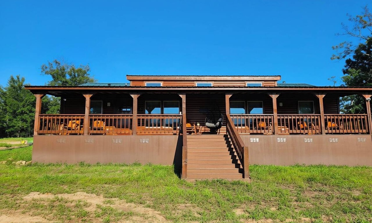 Blocker Cabin | Your 56-Acre Fishing Escape Awaits!
