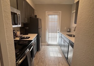 King suite in the heart of Arlington