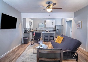 Magnificent Large Home Near Downtown