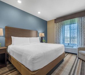 Overland Inn 