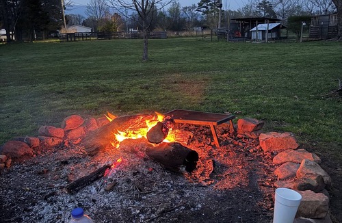 Waveland House | 1-bdrm 32 ft RV sleeps 6. Mt. Magazine in view and Blue Mtn Lake within 5 miles.