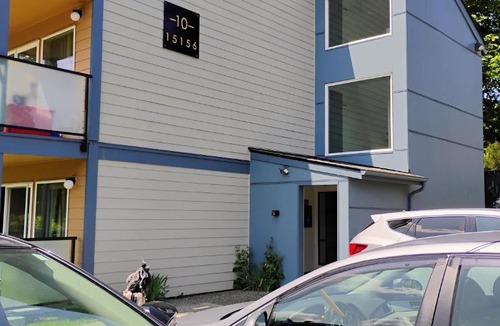 Tukwila Apartment | 1 bedroom in 3 BR condo