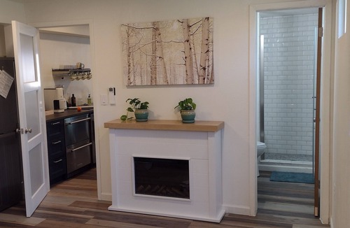 Fort Collins Apartment | 1-bedroom, with fireplace, king bed and cruiser bikes.