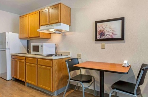 El Dorado West Apartment | 1 King Bed | Hearing Accessible, Kitchen