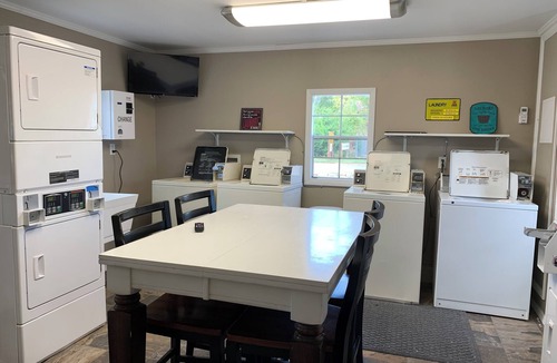 Sallisaw Cabin | 1 Room Camping Cabin KK3