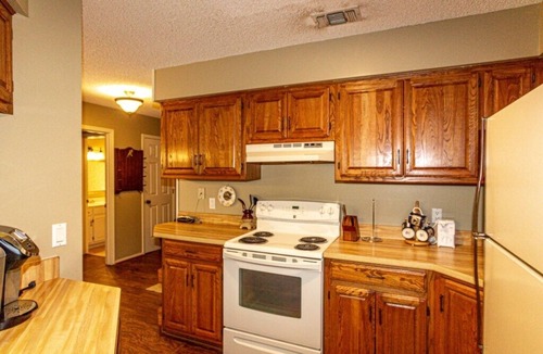 Hot Springs Village House | 10378 - 27 Turquesa Place