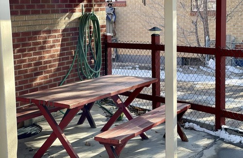 Dupont Apartment | 12 min to Downtown! Child&Pet Friendly , Fully Stocked Kitchen, W/, Back