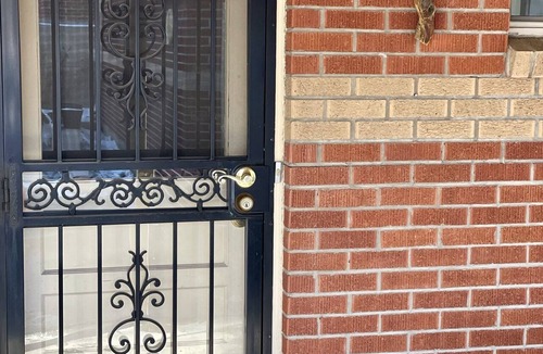 Dupont Apartment | 12 min to Downtown! Child&Pet Friendly , Fully Stocked Kitchen, W/, Back