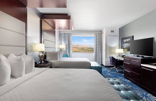 Okanogan Hotel | 12 Tribes Omak Casino Hotel