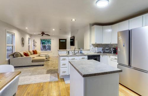 Belle Creek House | 14 Mi to Dtwn Denver! Remodeled Family Retreat