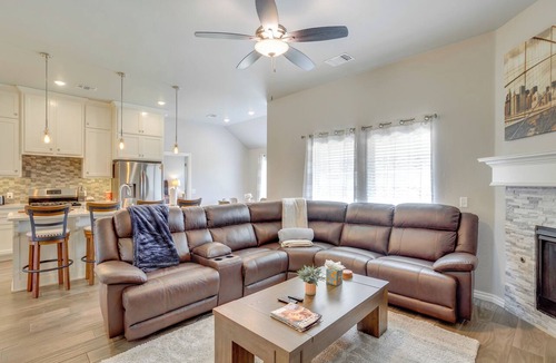 Yukon Cottage | 14 Mi to Dtwn Okc: Quiet Yukon Gem