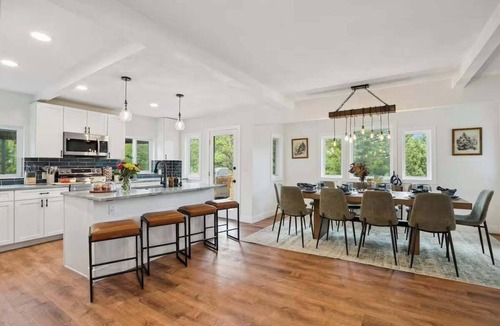 Boulder House | 15 min to Pearl St in Boulder! Rope Course, Hot Tub & Views