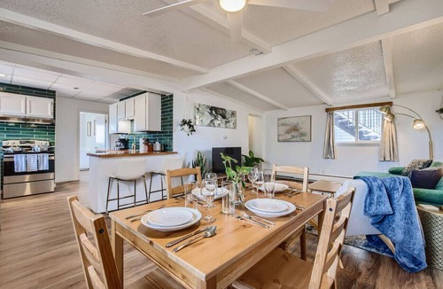 Eiber Apartment | 15 Minutes to Red Rocks|WFH Set-Up |Remodeled Apt