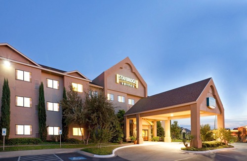 San Angelo Apartment | 1BR King Suite w/Complimentary Breakfast + Pool