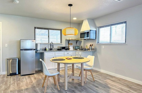 Central Oklahoma City Apartment | 1BR near the Fair Park — guests rebook it for OKC trips and work stays #41B