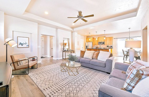 Meridian House | 2 Adjacent Modern Homes - Sleep 12–16 - Near Shops, Dining, Parks, Entertainment