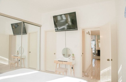 Irving Condo | 2 bd/1 b condo &fireplace. 10 min to DFW airport
