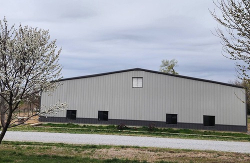 Holmesville Cabin | 2-bedroom country cabin pet friendly and horse boarding