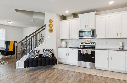Lincoln Park House | 2 Bedroom Private Stay Option.Cozy Hideaway No Shared Guests